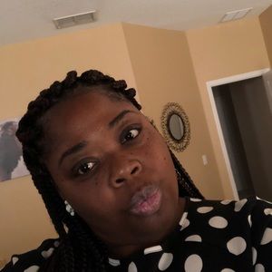 Meet your Posher, Ladonna